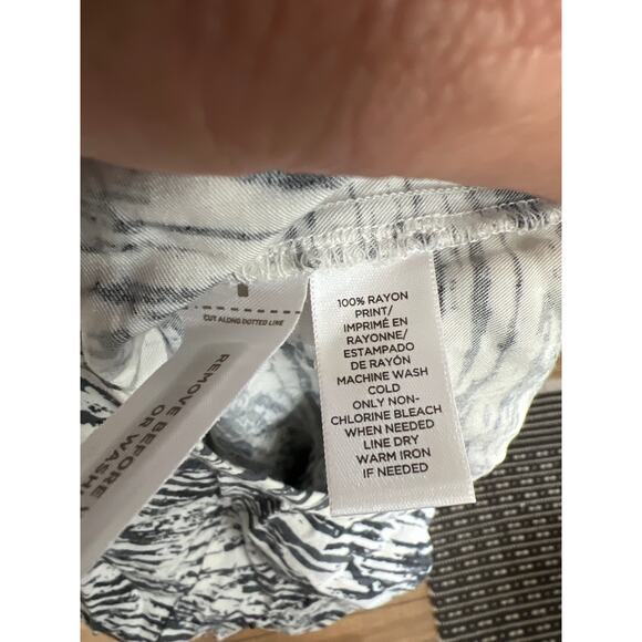 Lou & Grey size XS gray and white jumpsuit - Picture 4 of 4